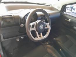 VOLKSWAGEN - CROSSFOX - 2005/2006 - Vermelha - R$ 31.000,00