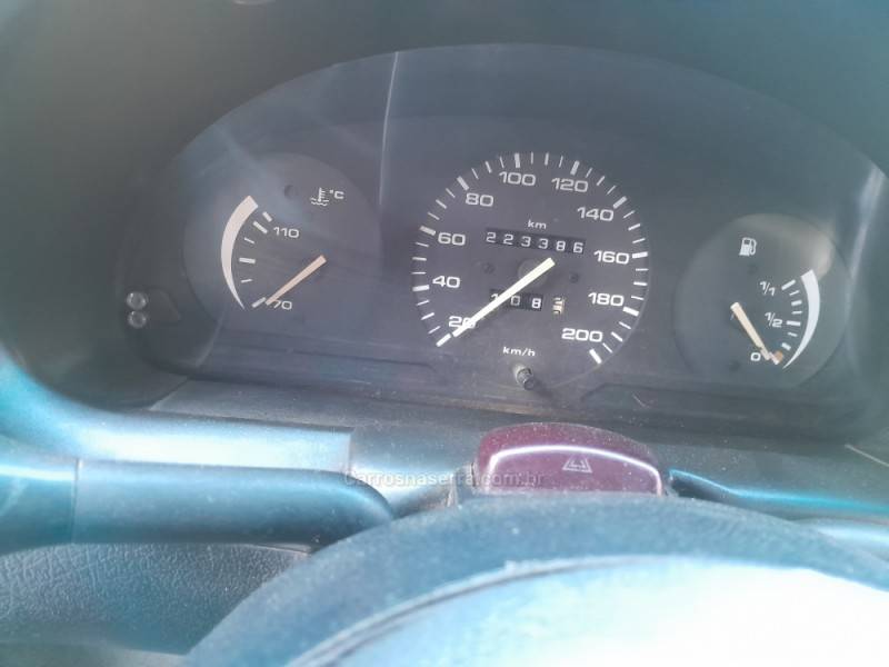 VOLKSWAGEN - GOL - 1995/1996 - Prata - R$ 12.000,00