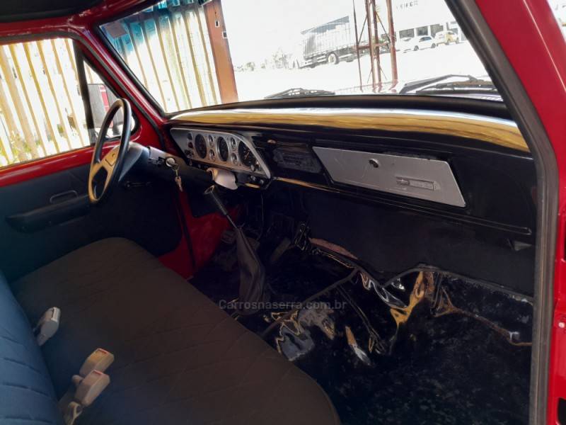 FORD - F-100 - 1975/1975 - Vermelha - R$ 80.000,00