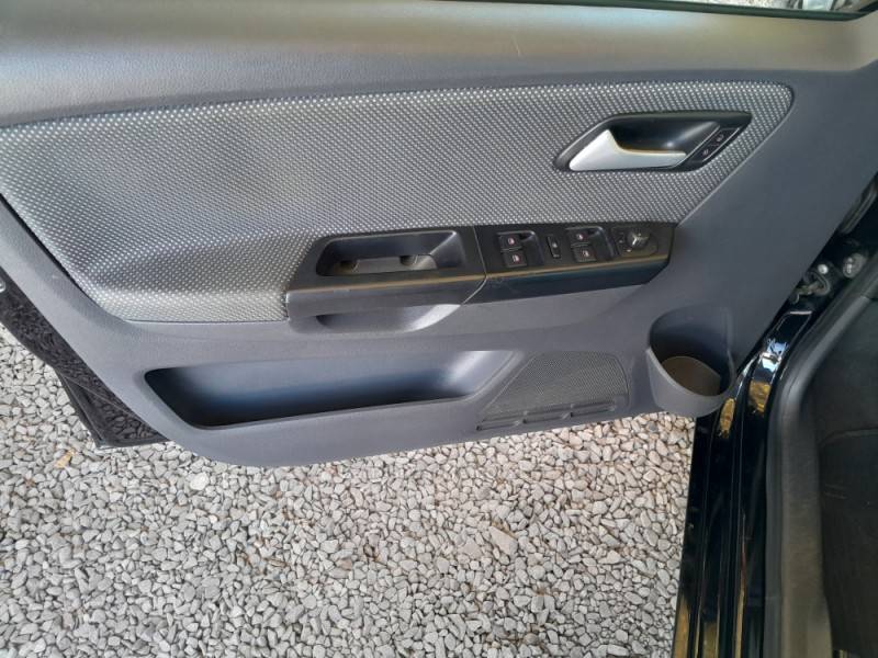 VOLKSWAGEN - FOX - 2011/2012 - Prata - R$ 38.500,00