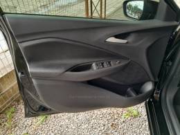 CHEVROLET - ONIX - 2023/2023 - Preta - R$ 84.000,00