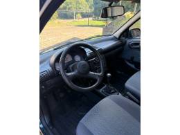 CHEVROLET - CORSA - 2001/2001 - Verde - R$ 15.000,00