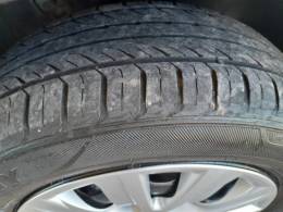 VOLKSWAGEN - FOX - 2011/2012 - Prata - R$ 38.500,00