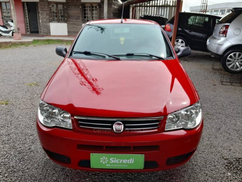 FIAT - PALIO - 2015/2015 - Vermelha - R$ 35.000,00