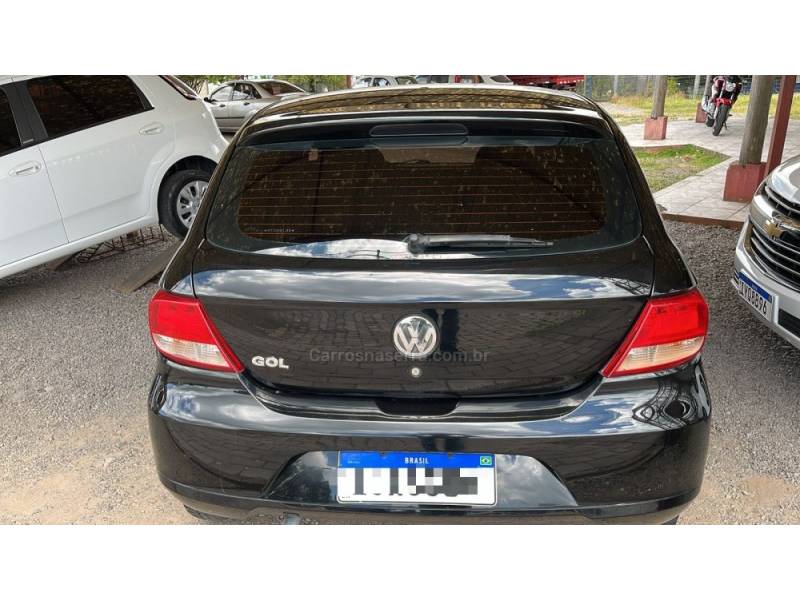 VOLKSWAGEN - GOL - 2008/2009 - Preta - R$ 25.000,00