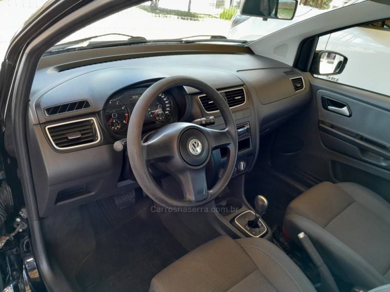 VOLKSWAGEN - FOX - 2011/2012 - Prata - R$ 38.500,00