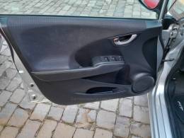 HONDA - FIT - 2011/2012 - Prata - R$ 49.900,00