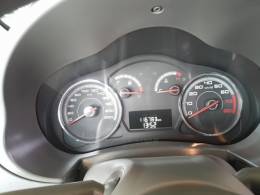 FIAT - PALIO - 2013/2014 - Branca - R$ 38.800,00