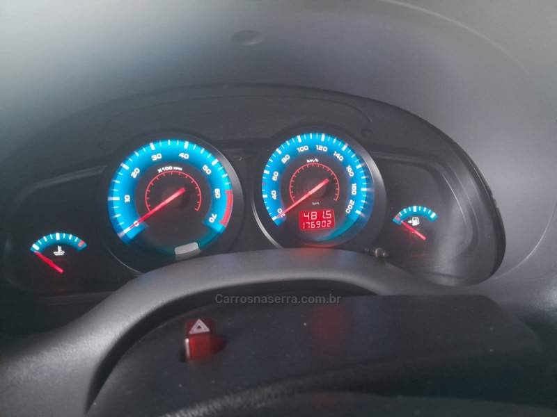 CHEVROLET - S10 - 2010/2011 - Preta - R$ 61.000,00