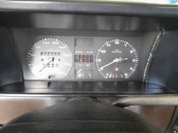 VOLKSWAGEN - VOYAGE - 1988/1988 - Prata - R$ 16.000,00