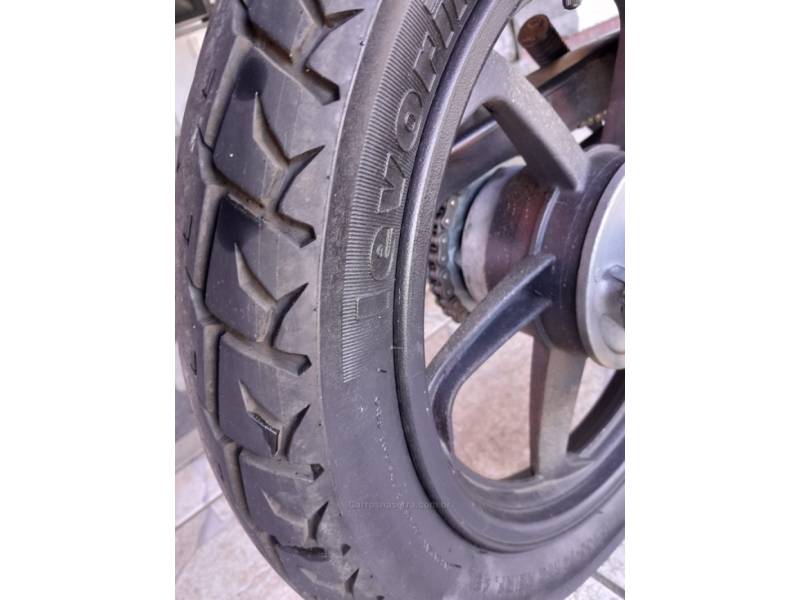 HONDA - BIZ 125 - 2005/2006 - Azul - R$ 8.800,00