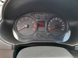 VOLKSWAGEN - FOX - 2011/2012 - Prata - R$ 38.500,00