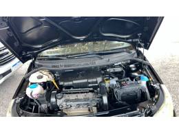 VOLKSWAGEN - GOL - 2008/2009 - Preta - R$ 25.000,00