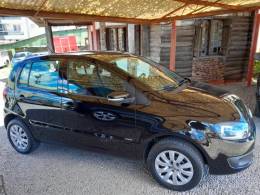 VOLKSWAGEN - FOX - 2011/2012 - Prata - R$ 38.500,00