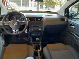 VOLKSWAGEN - FOX - 2012/2013 - Prata - R$ 37.900,00