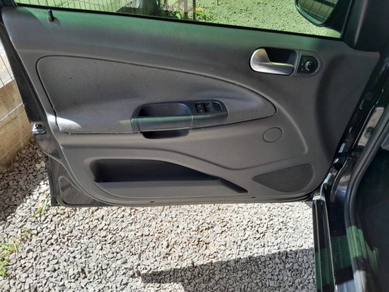 VOLKSWAGEN - GOL - 2009/2009 - Preta - R$ 30.500,00