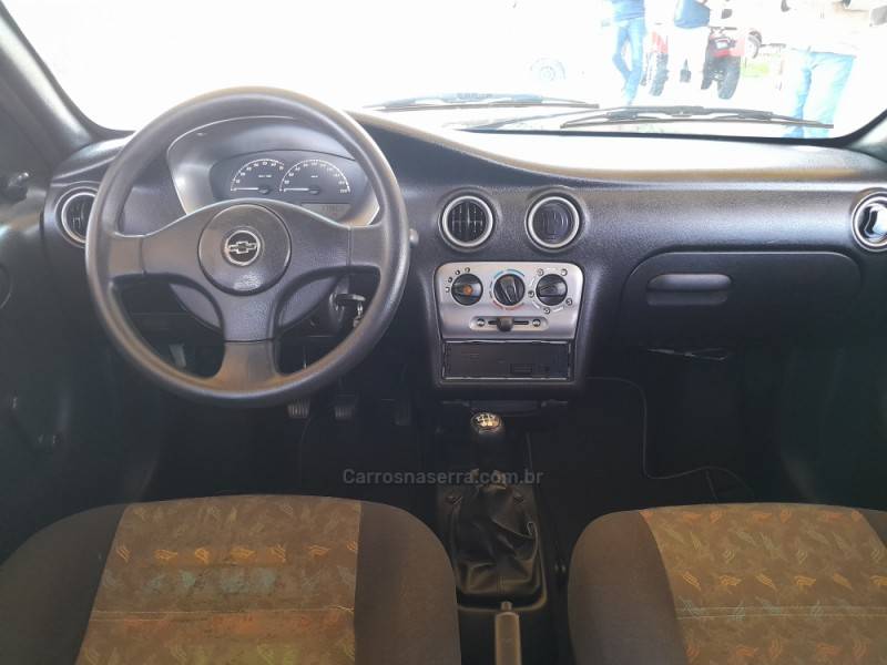 CHEVROLET - CELTA - 2003/2003 - Azul - R$ 16.500,00