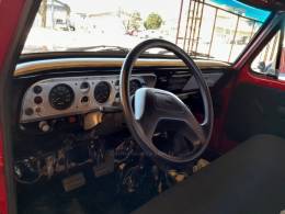 FORD - F-100 - 1975/1975 - Vermelha - R$ 80.000,00