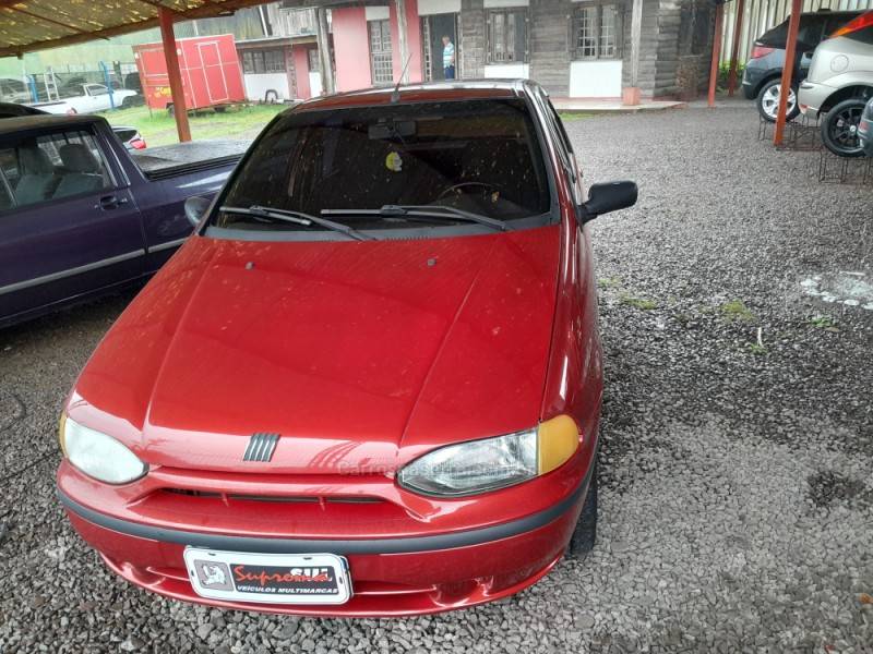 FIAT - PALIO - 1997/1997 - Vermelha - R$ 14.500,00