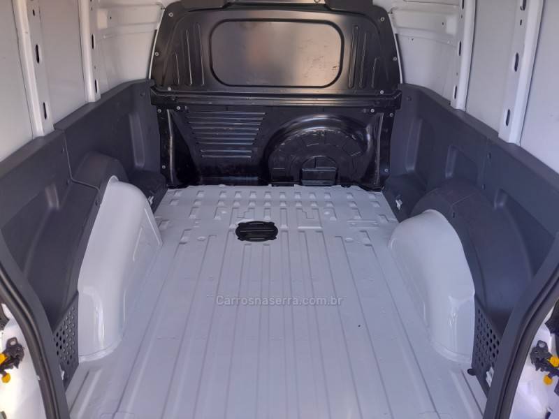 FIAT - FIORINO - 2024/2024 - Branca - R$ 92.000,00