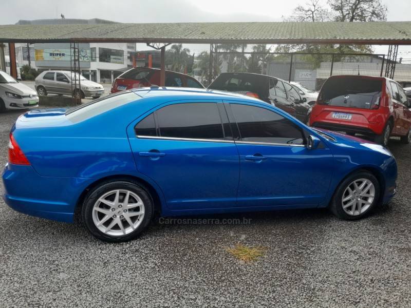 FORD - FUSION - 2011/2012 - Azul - Sob Consulta